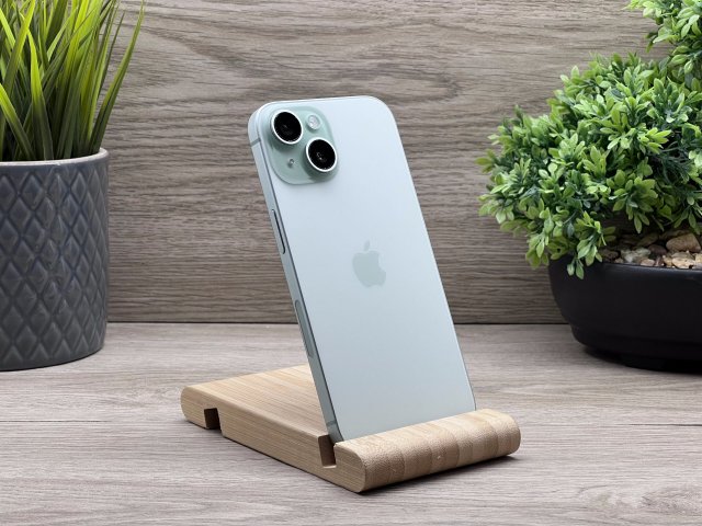 Hibátlan iPhone 15 Green 128GB 2 ÉV Garanciával 100% (0.Ciklus)