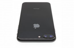 Apple iPhone 8 Plus 64 GB Space Gray 100%
