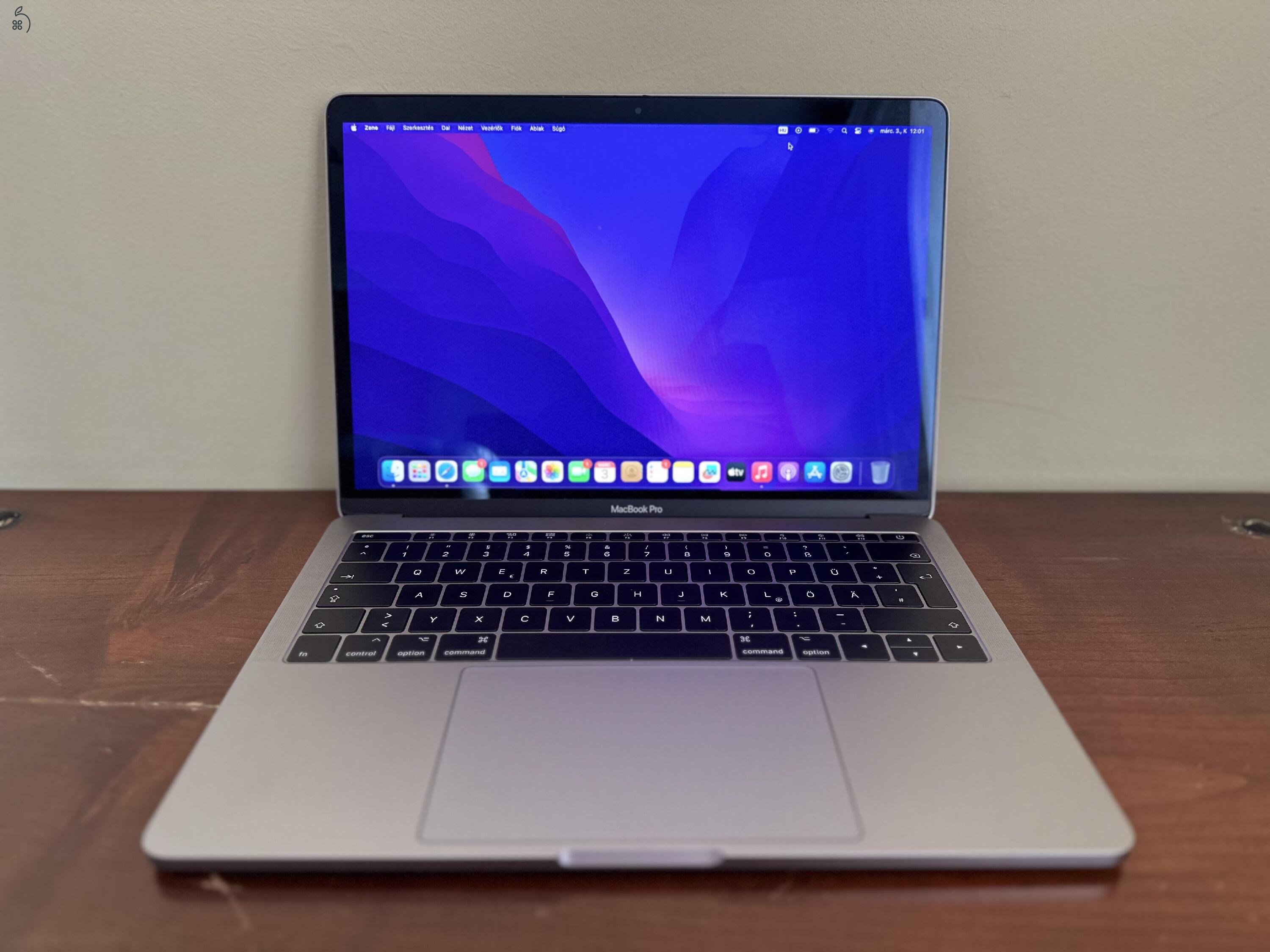 MacBook Pro 13” (2017)