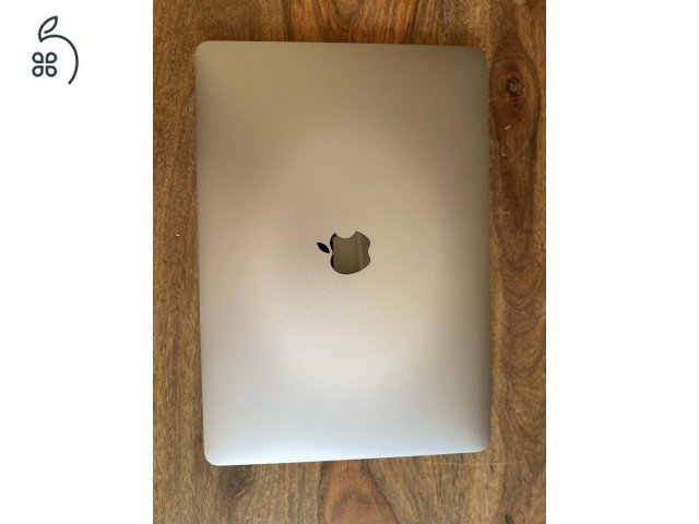 MacBook Pro 13” (2017)