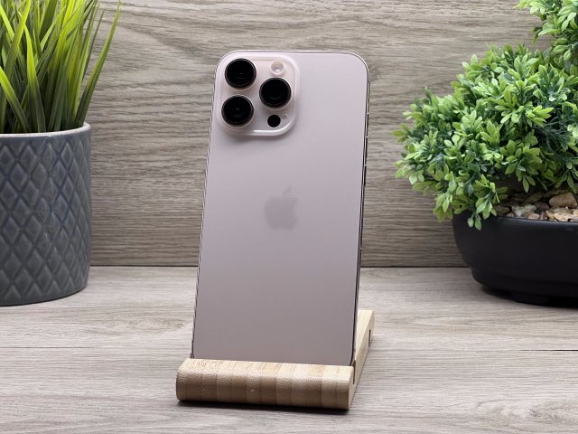 Hibátlan iPhone 16 Pro Max White Titanium 256GB 2 ÉV Garanciával 96%