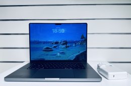 Üzletből, Macbook Pro Retina 16