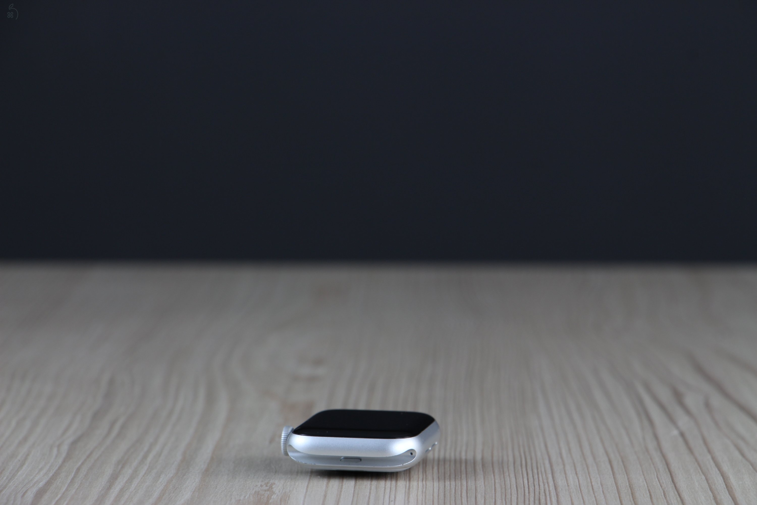 Apple Watch SE 2 40mm Silver GPS B US-7800