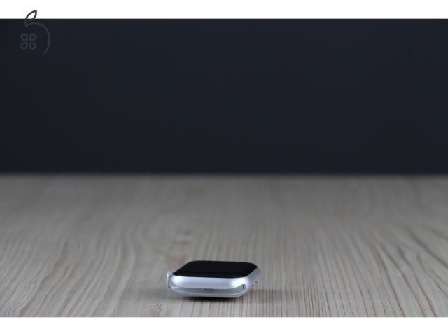 Apple Watch SE 2 40mm Silver GPS B US-7800