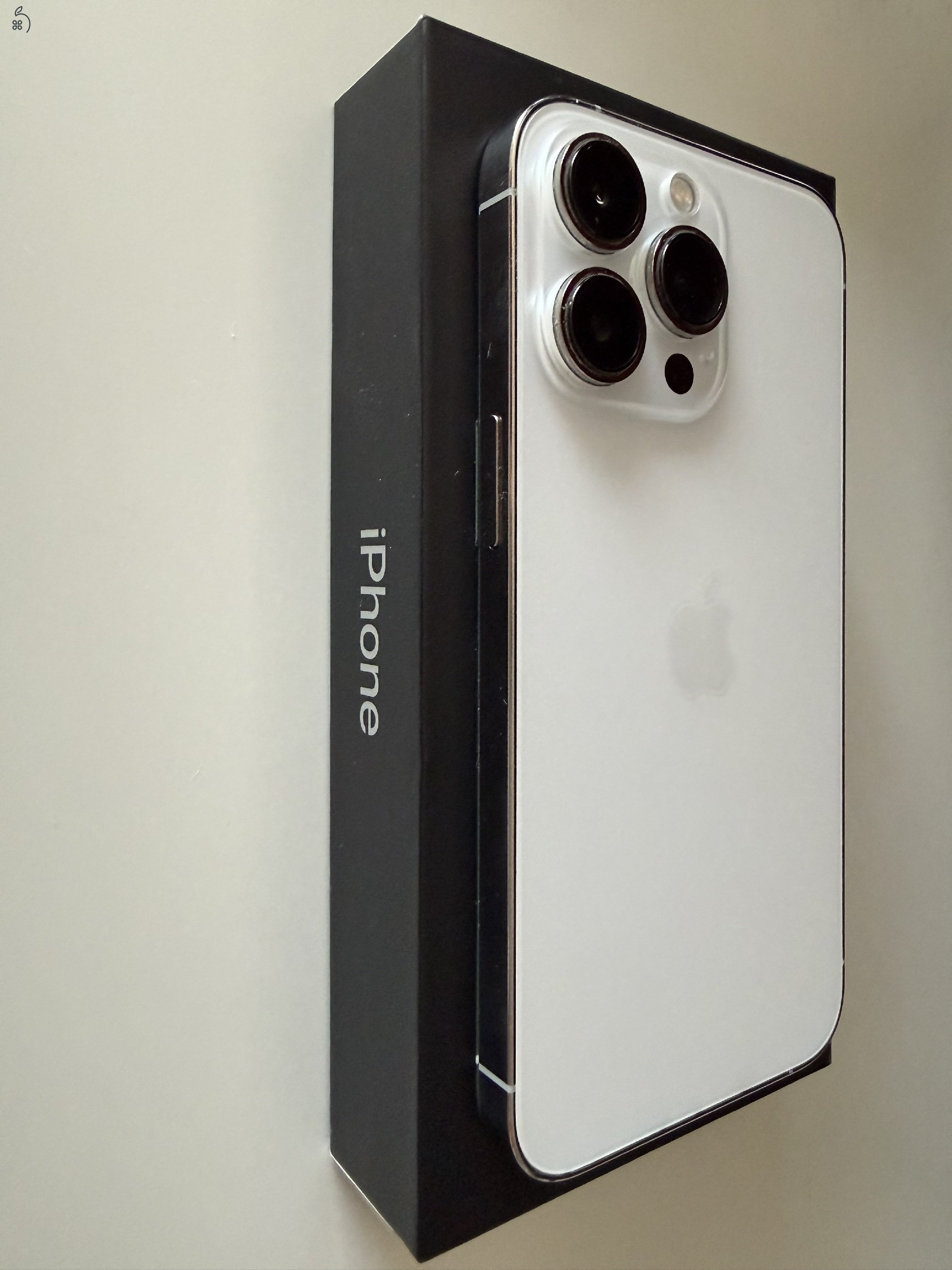 iPhone 13 Pro 256GB Silver | Új gyári 100% akku | Megkímélt | Doboz | Azonnal vihető
