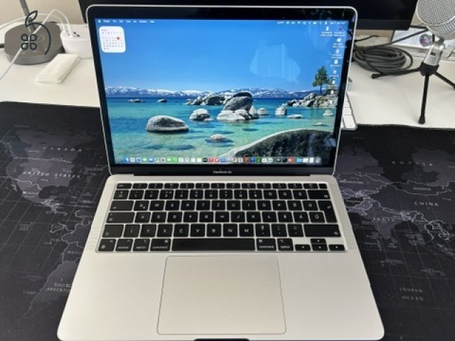  MacBook Air 13″ 2020, M1 8 Cores, 16 GB RAM, 8 core GPU, 512 GB SSD