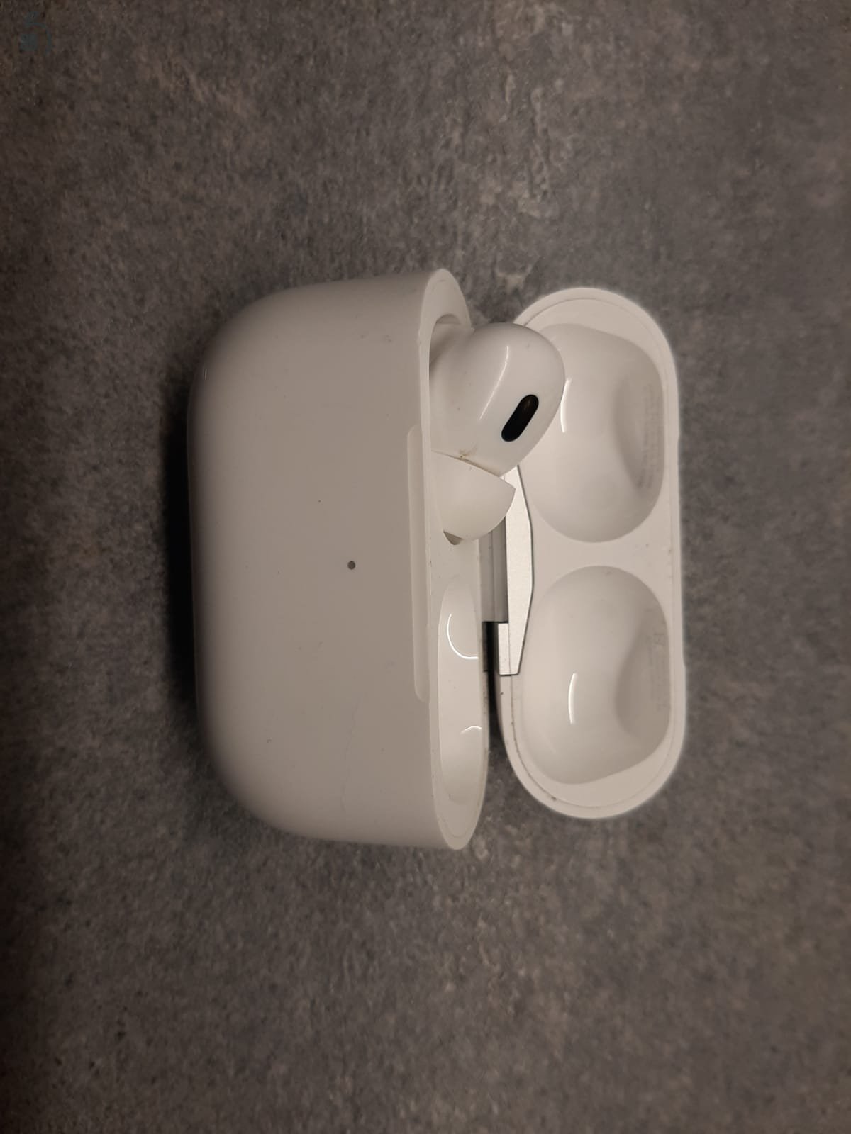 Elvesztetted az Apple Airpod 2-d bal fülhallgatóját?