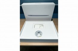 Apple MacBook Air M1 13” – 8GB / 256GB – dobozzal