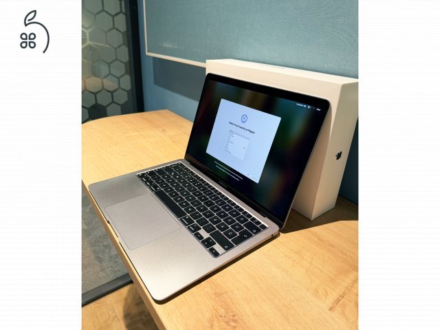 Apple MacBook Air M1 13” – 8GB / 256GB – dobozzal
