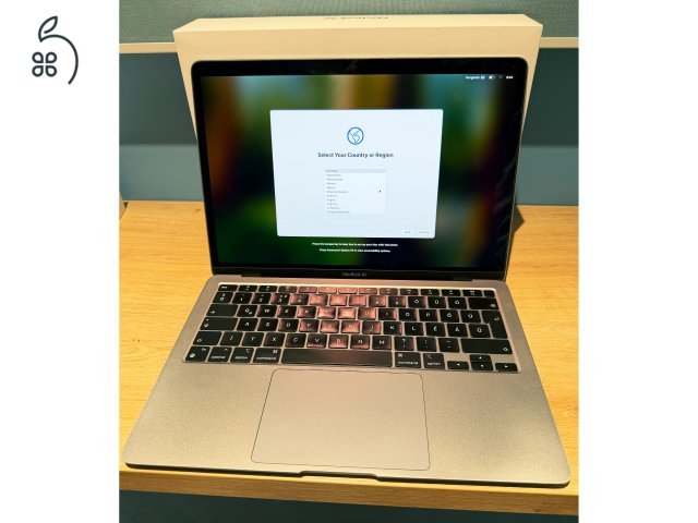Apple MacBook Air M1 13” – 8GB / 256GB – dobozzal