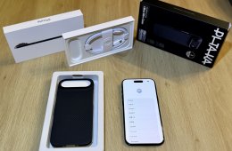 Apple iPhone AIR 256GB fekete - független - karcmentes - garanciális - Pitaka aramid tok és fólia