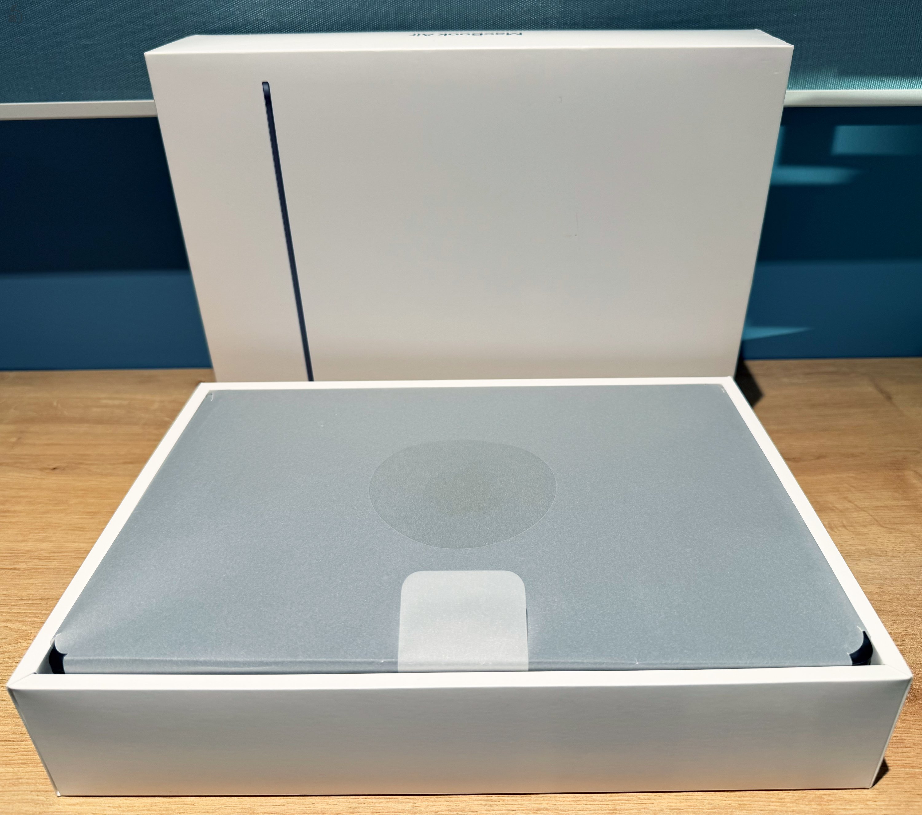 Apple MacBook Air M2 – 16GB RAM / 256GB SSD – garanciával