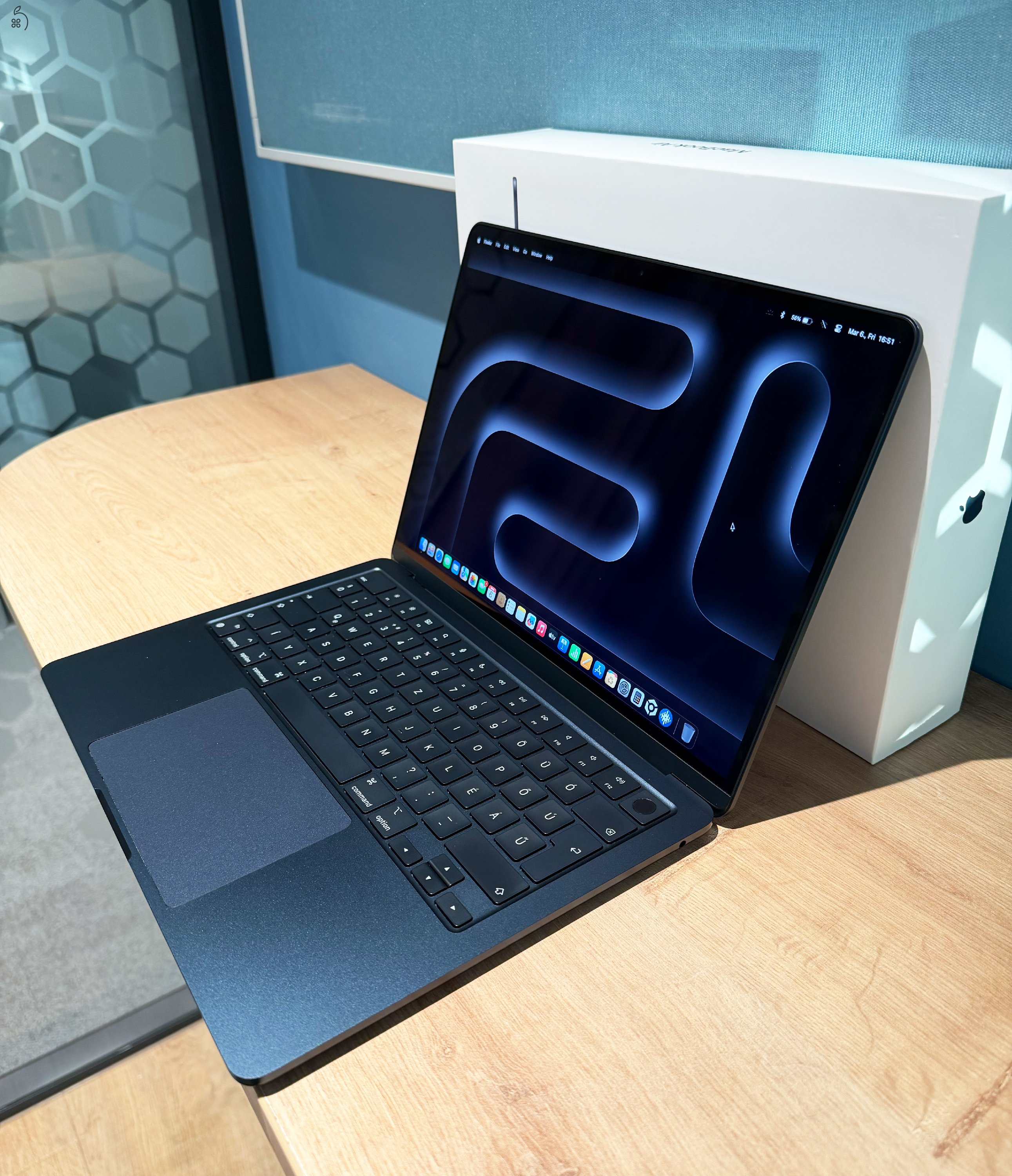 Apple MacBook Air M2 – 16GB RAM / 256GB SSD – garanciával