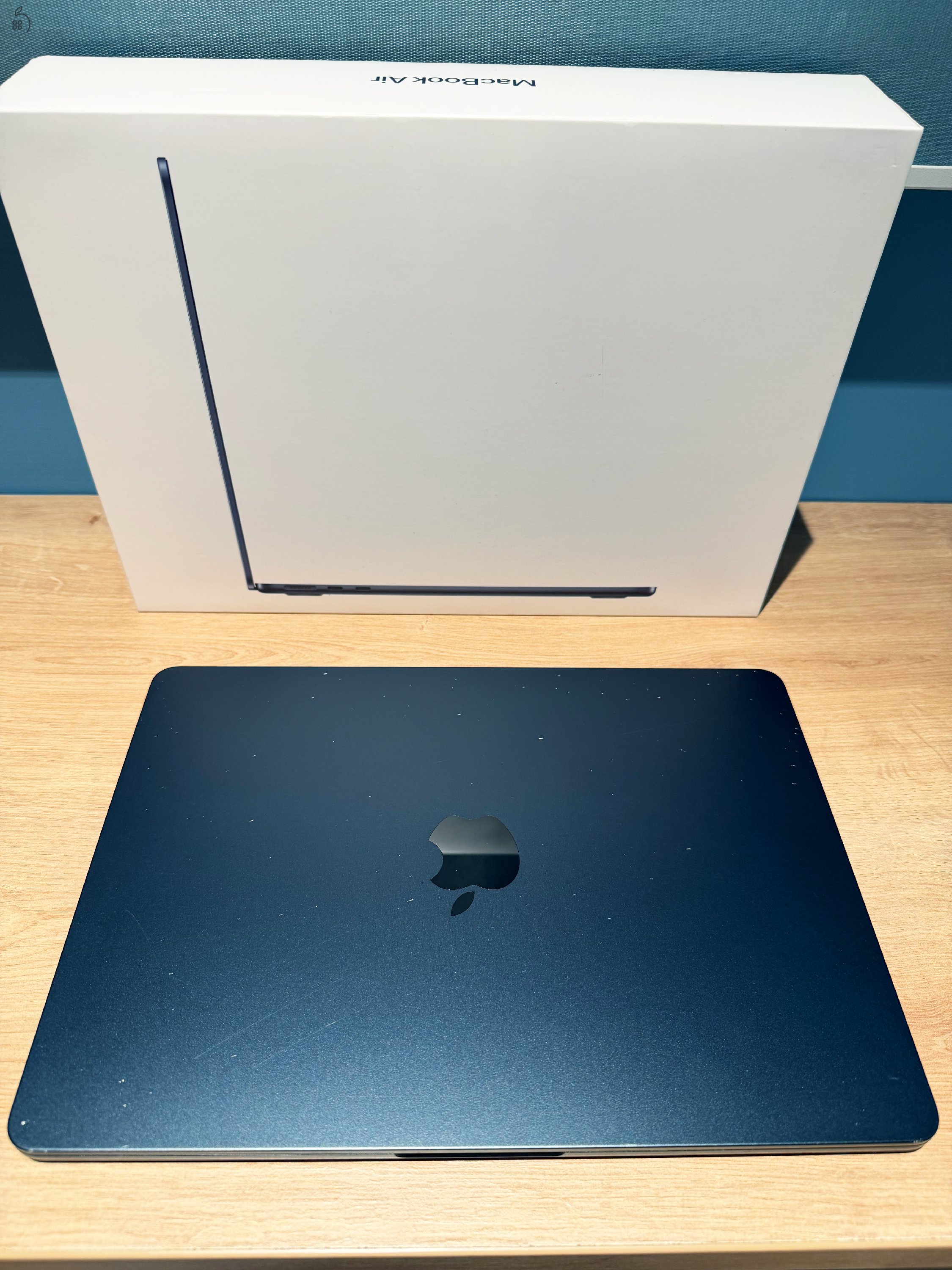 Apple MacBook Air M2 – 16GB RAM / 256GB SSD – garanciával