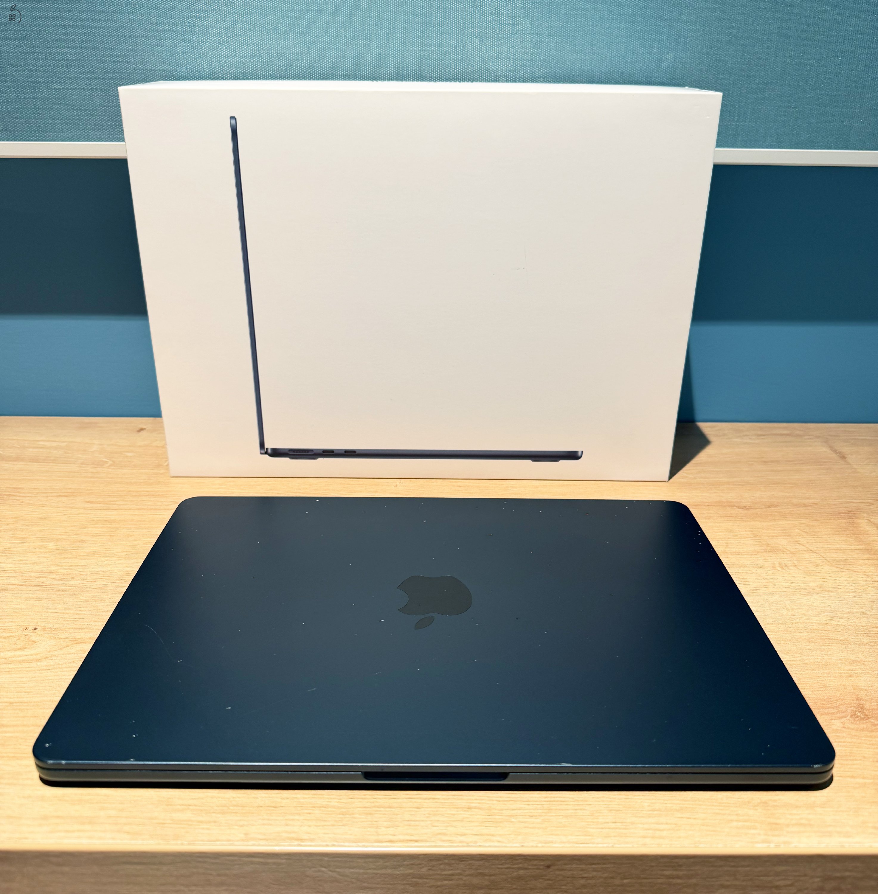 Apple MacBook Air M2 – 16GB RAM / 256GB SSD – garanciával