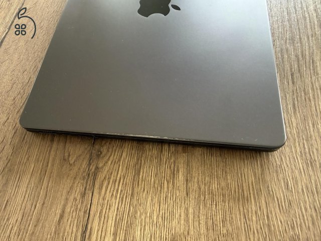 MacBook Pro 14