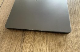 MacBook Pro 14