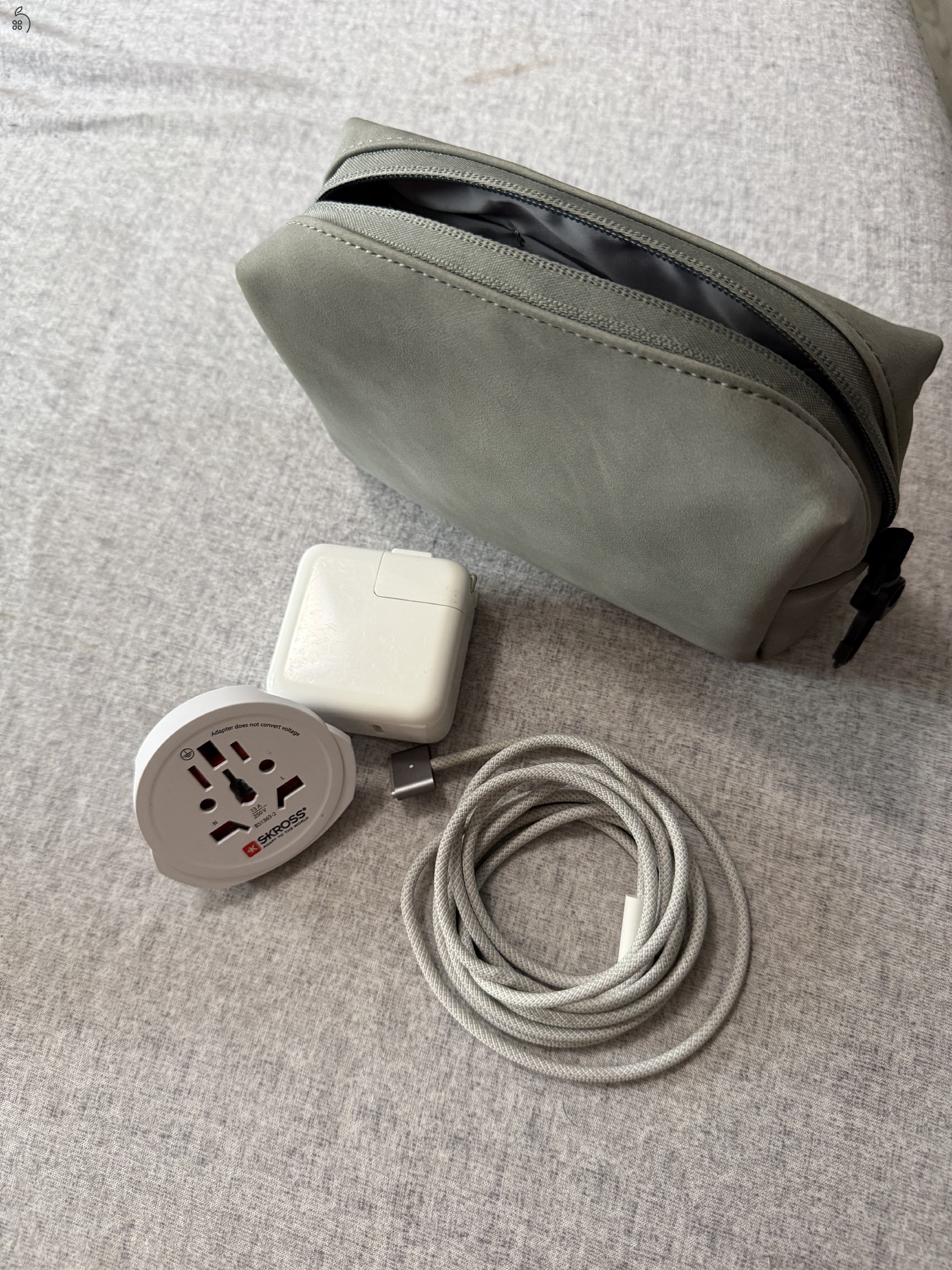 Apple Macbook Air M2 2022