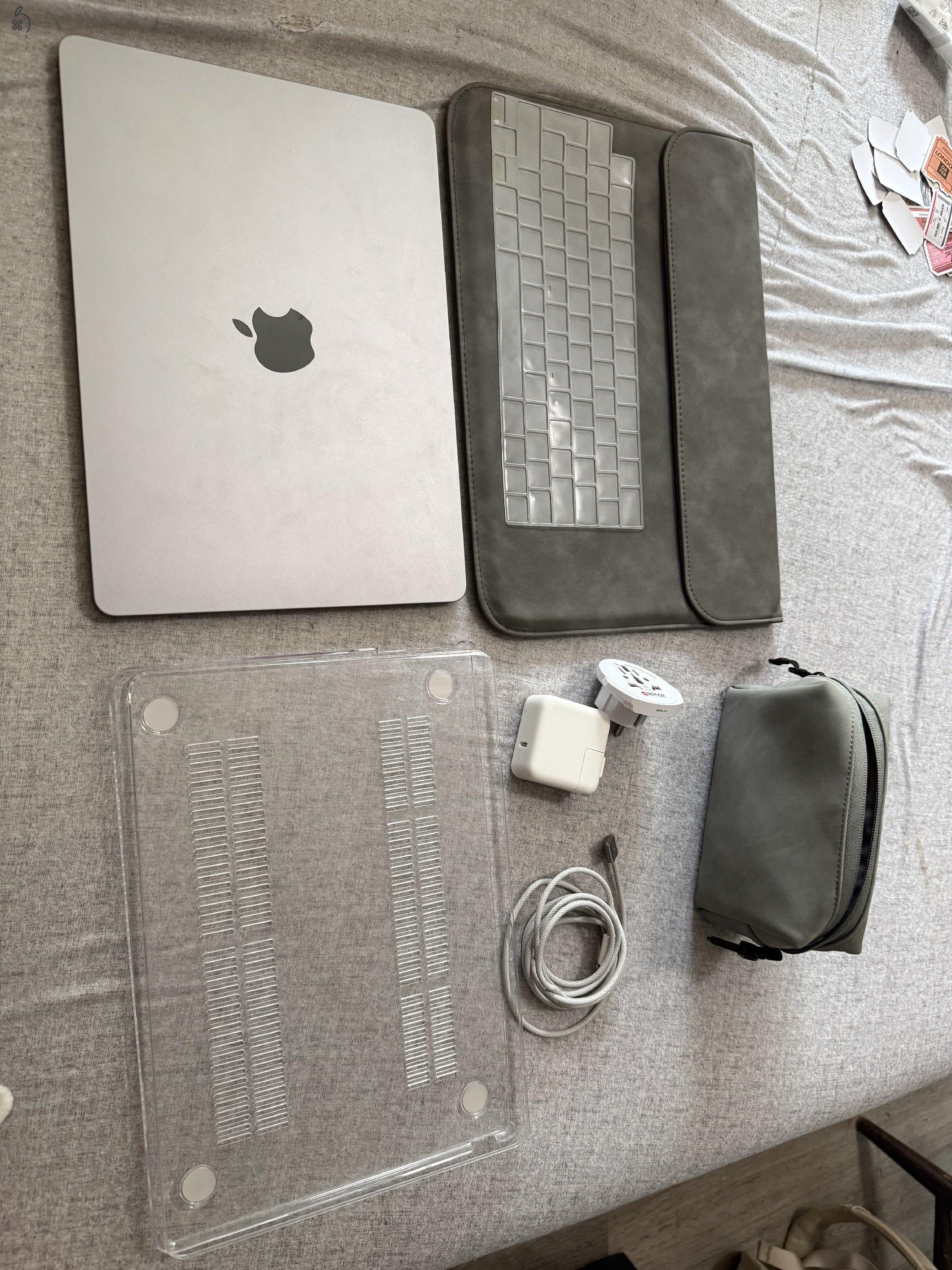 Apple Macbook Air M2 2022