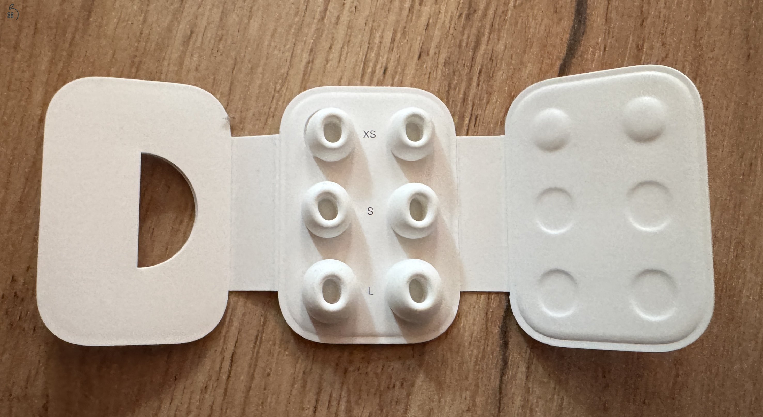 Airpods Pro (2. gen) Magsafe tokkal (USB-C)