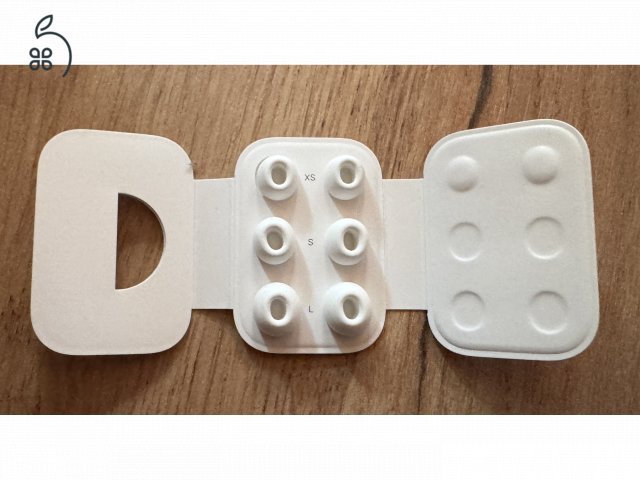 Airpods Pro (2. gen) Magsafe tokkal (USB-C)