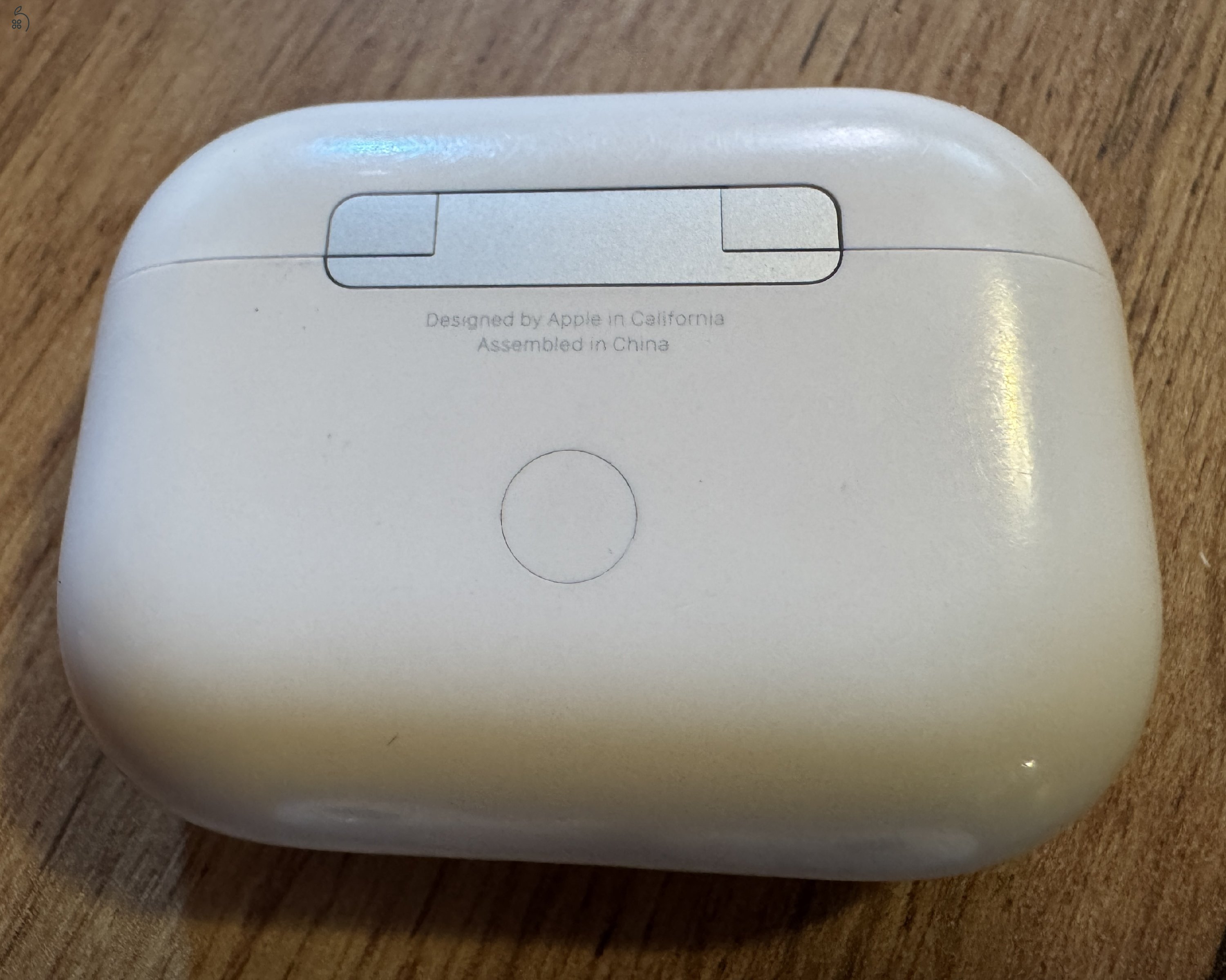 Airpods Pro (2. gen) Magsafe tokkal (USB-C)