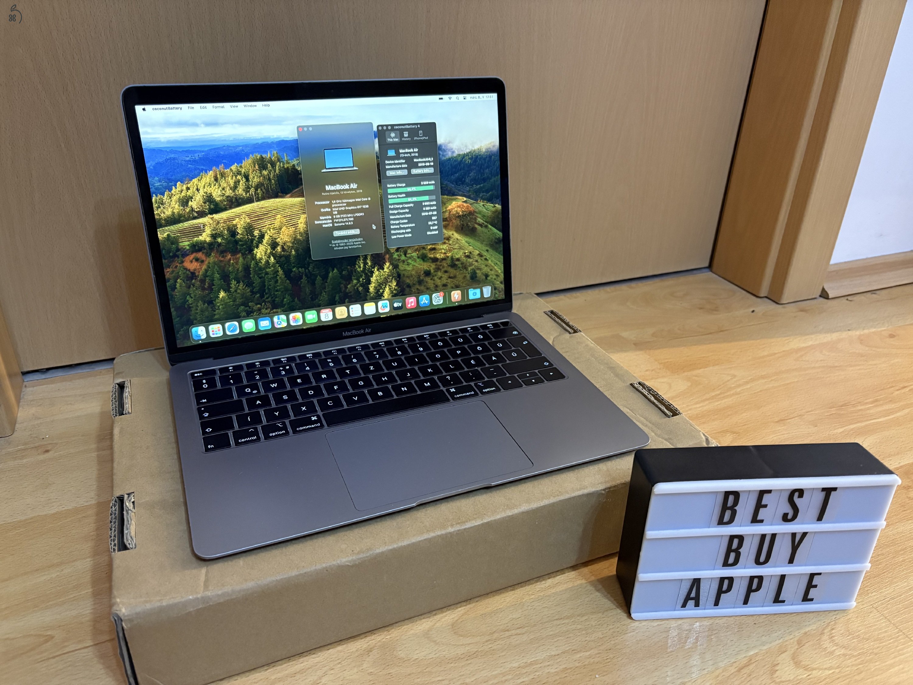 2019 Retina MacBook Air 13 / i5 1.6GHz / 8GB / 128GB SSD / Magyar / Space Gray / 84% Aksival Eladó ! ! !