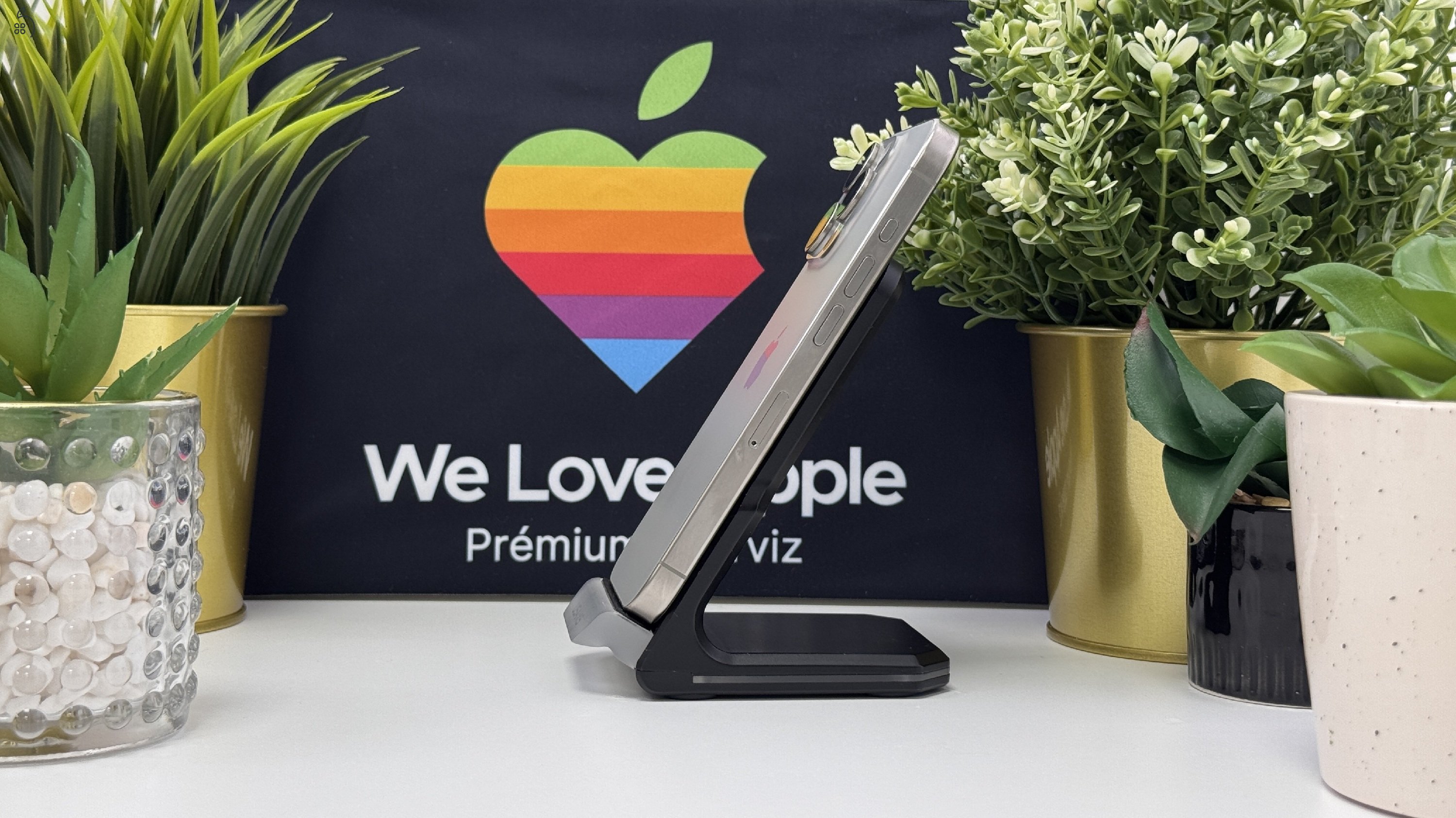 iPhone 15 Pro 128GB Natúr Titán, Független - 1ÉV Garancia, Számla