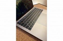 MacBook Pro 13