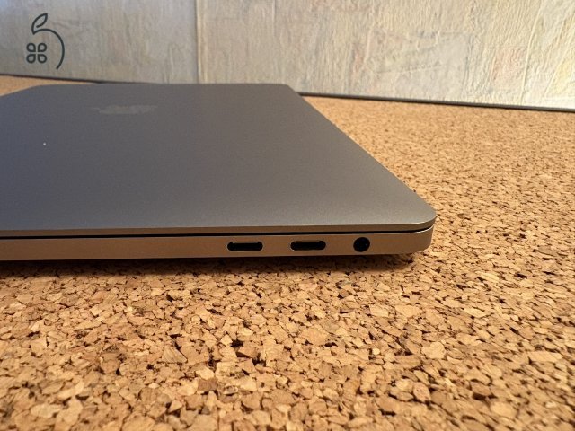 MacBook Pro 13