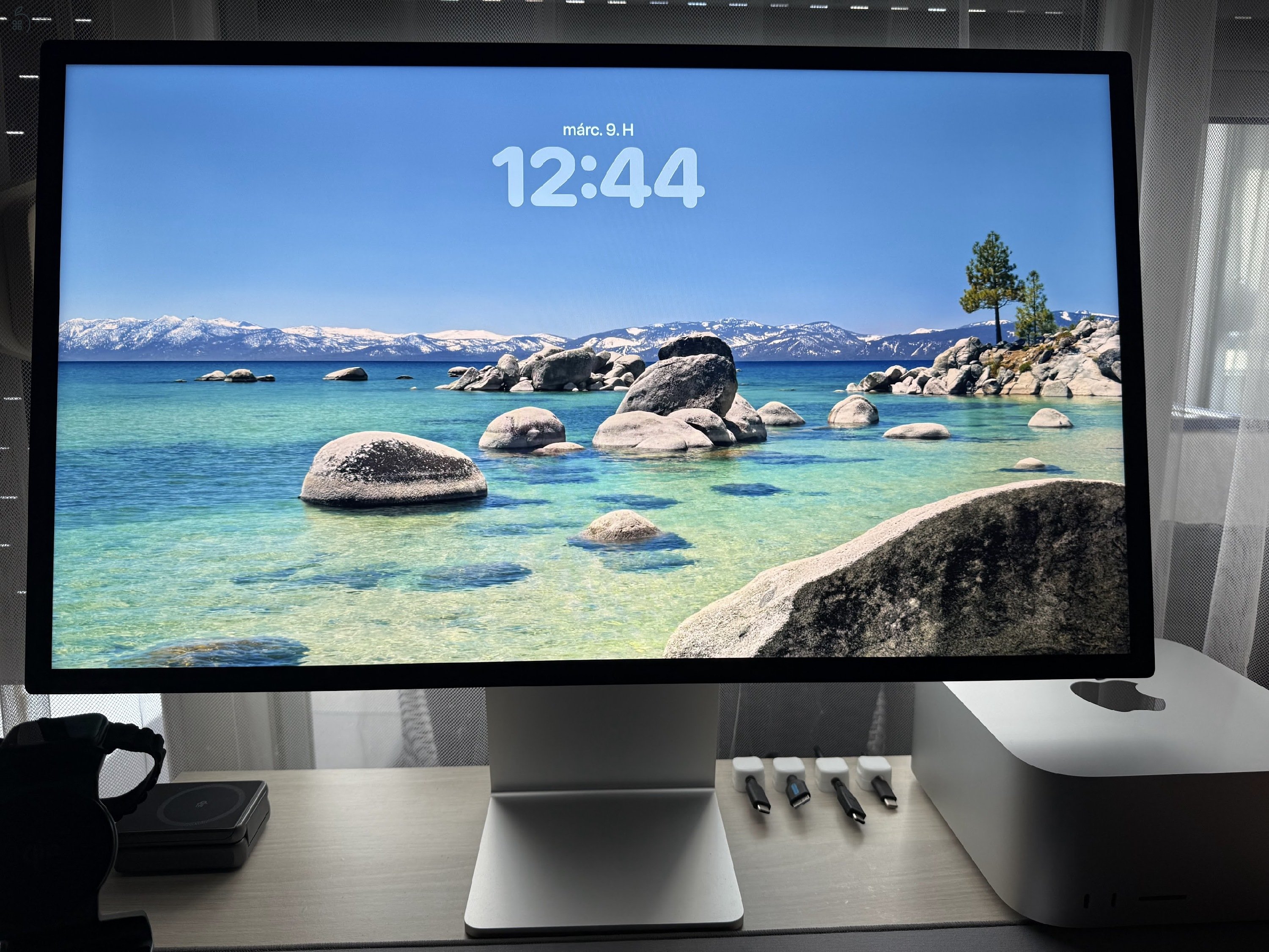 Apple Studio Display 27