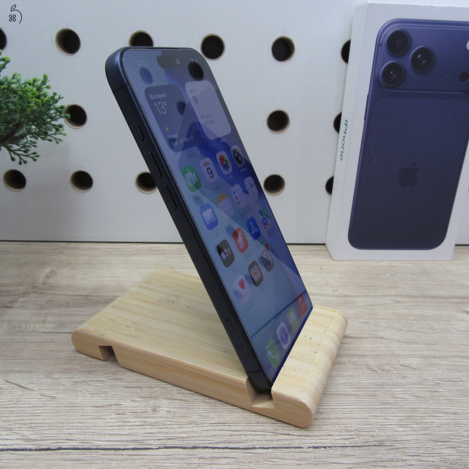 Apple iPhone 17 Pro Max Deep Blue 256GB használt újszerű – 100% akku (36 ciklus) – garancia 2029.01.03.-ig