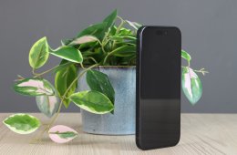 Apple iPhone 15 128GB Black B US-7846