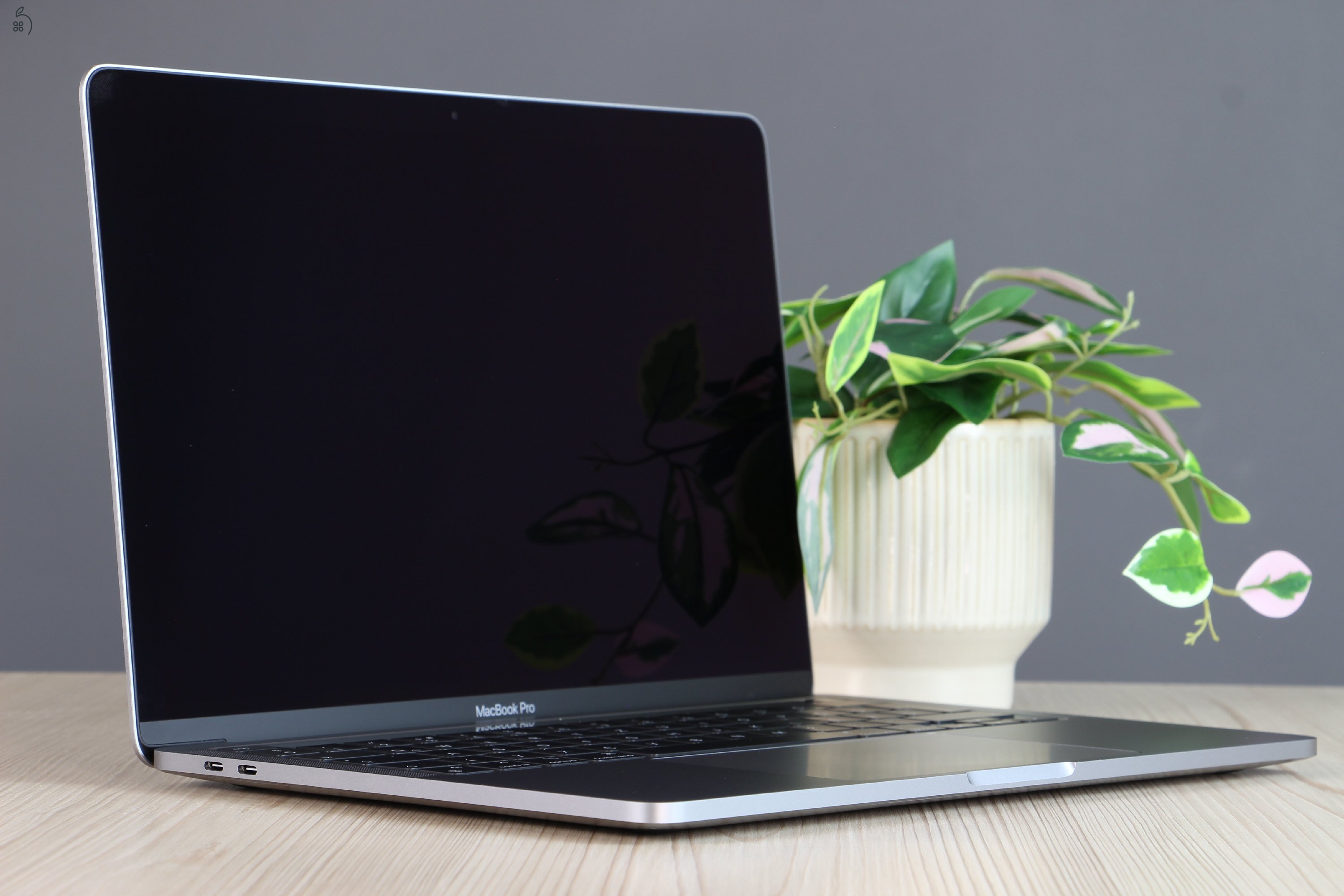 Apple Macbook Pro 13