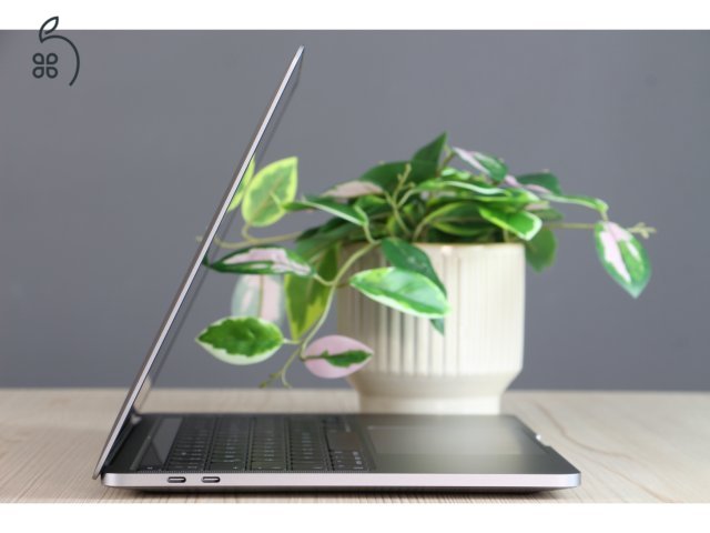 Apple Macbook Pro 13