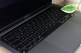 Apple Macbook Pro 13