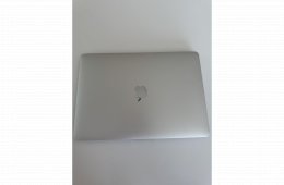 Tökéletes Állapotú 2020 Macbook Air laptop 
