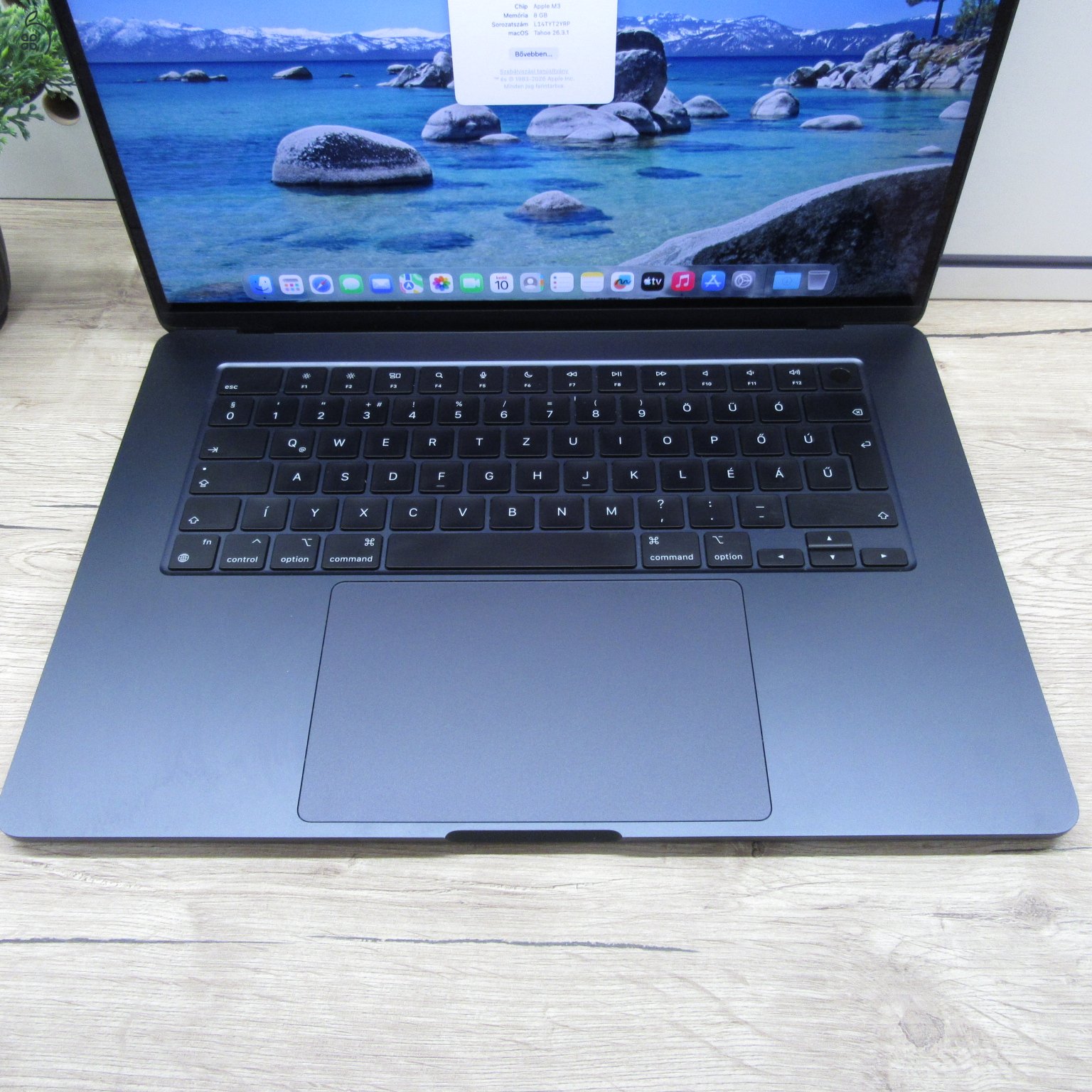 Apple MacBook Air 15 (2024) – M3 / 8GB / 250GB SSD – használt, karcmentes - 6 hónap garancia