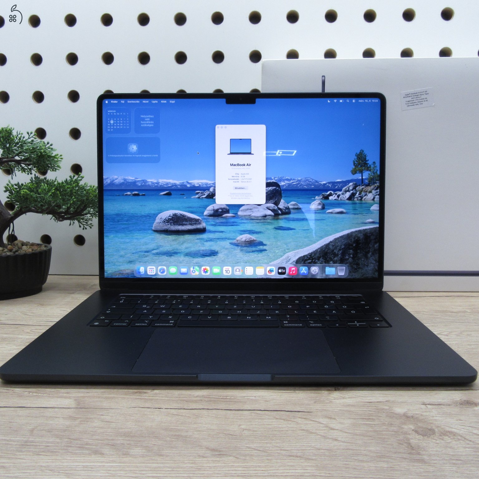 Apple MacBook Air 15 (2024) – M3 / 8GB / 250GB SSD – használt, karcmentes - 6 hónap garancia