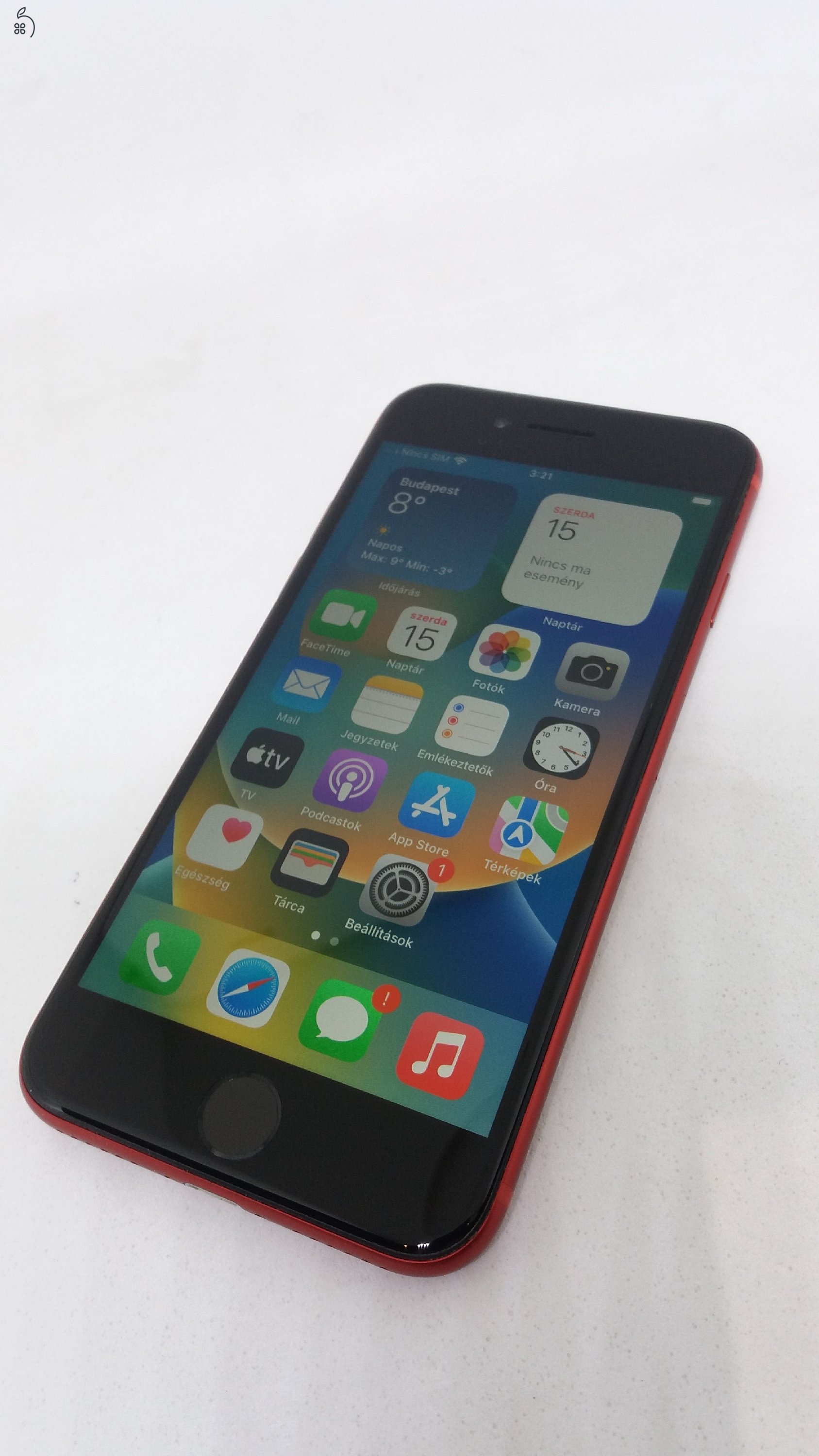 ELADÓ: APPLE iPhone SE 2022 (iPhone SE 3. gen) - 100% - 64GB - 1év gari - Product RED színben ! ! !