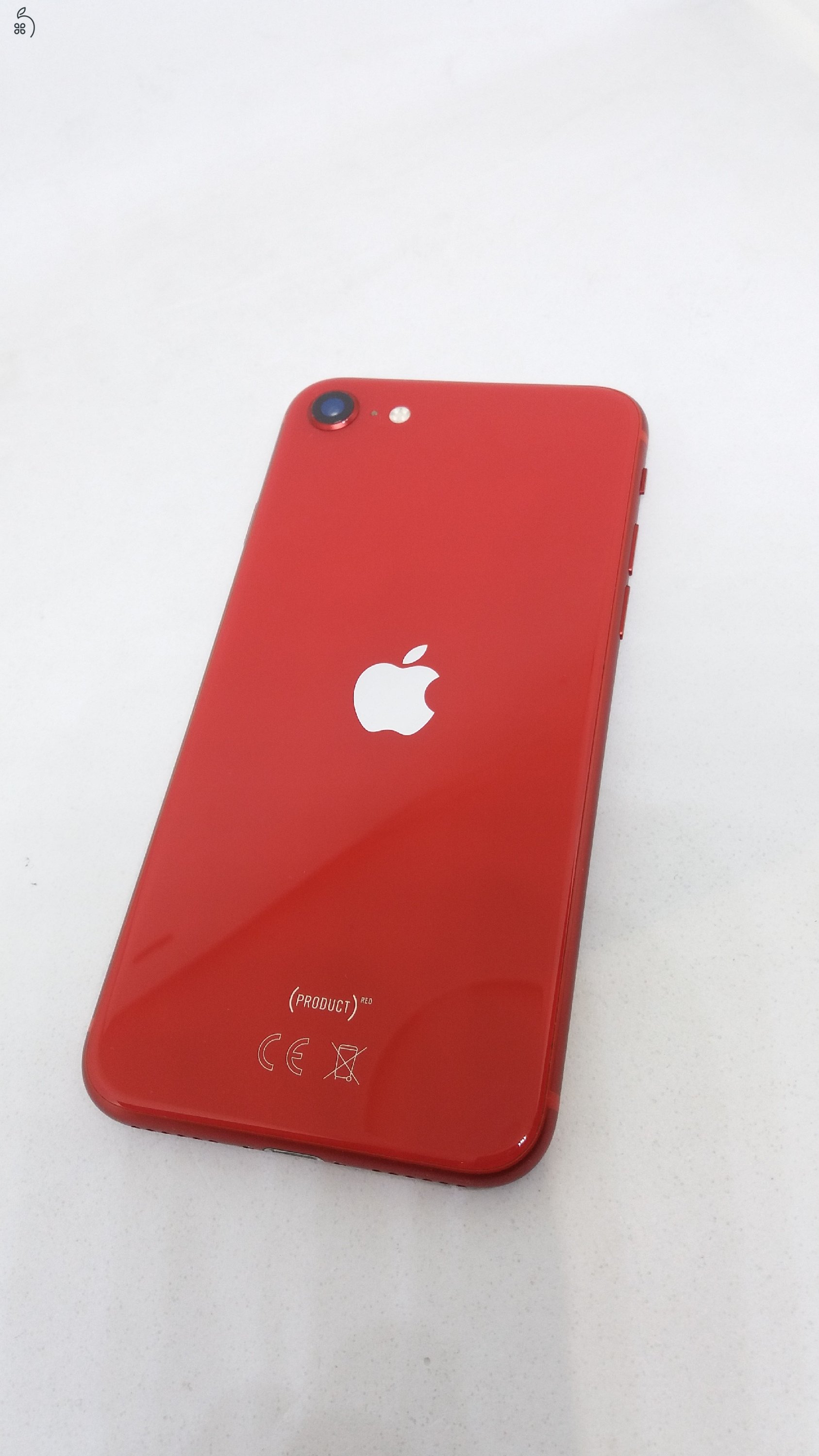 ELADÓ: APPLE iPhone SE 2022 (iPhone SE 3. gen) - 100% - 64GB - 1év gari - Product RED színben ! ! !