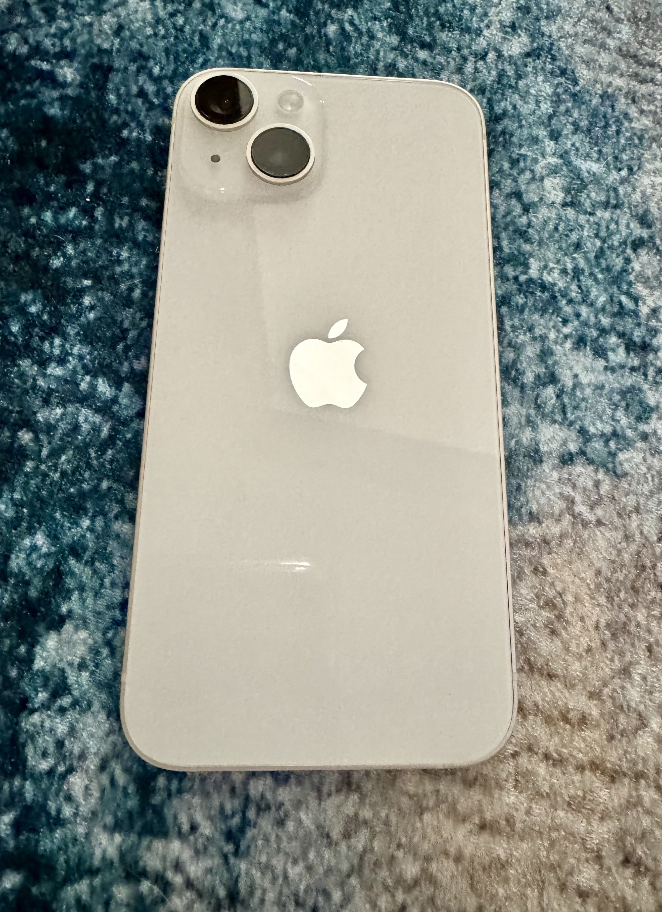 Apple iPhone 14 128 GB Csillagfény