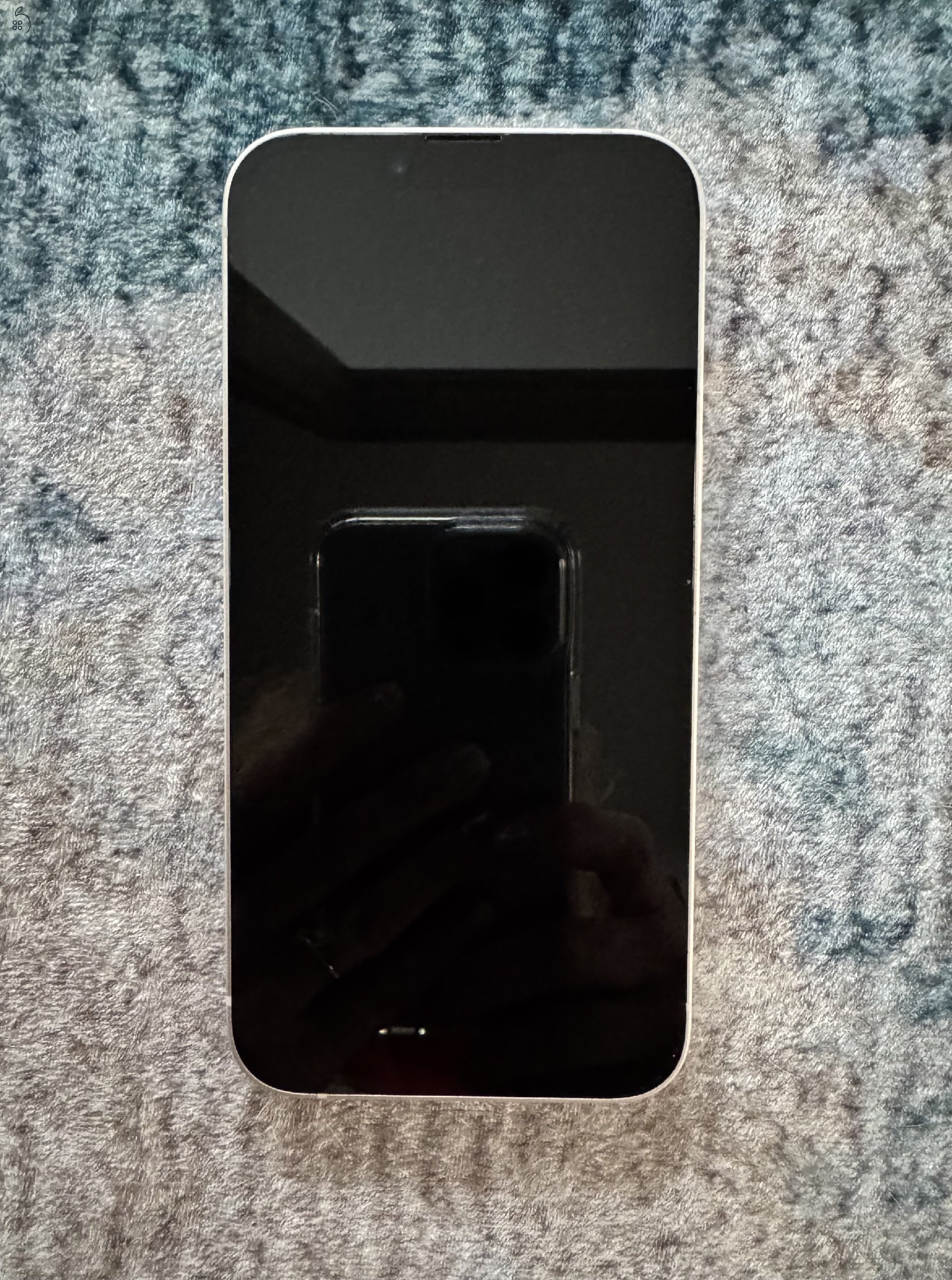 Apple iPhone 14 128 GB Csillagfény