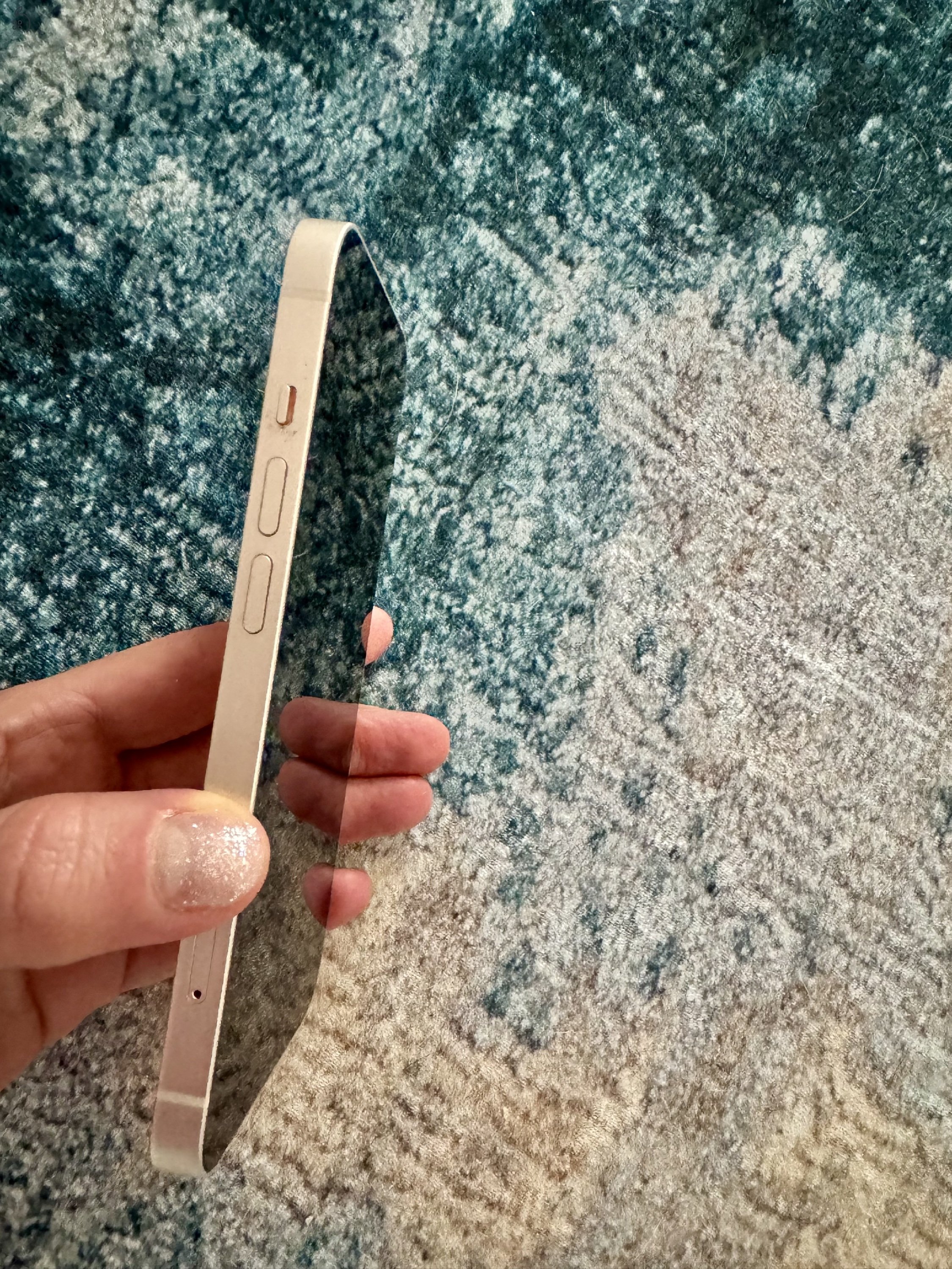 Apple iPhone 14 128 GB Csillagfény