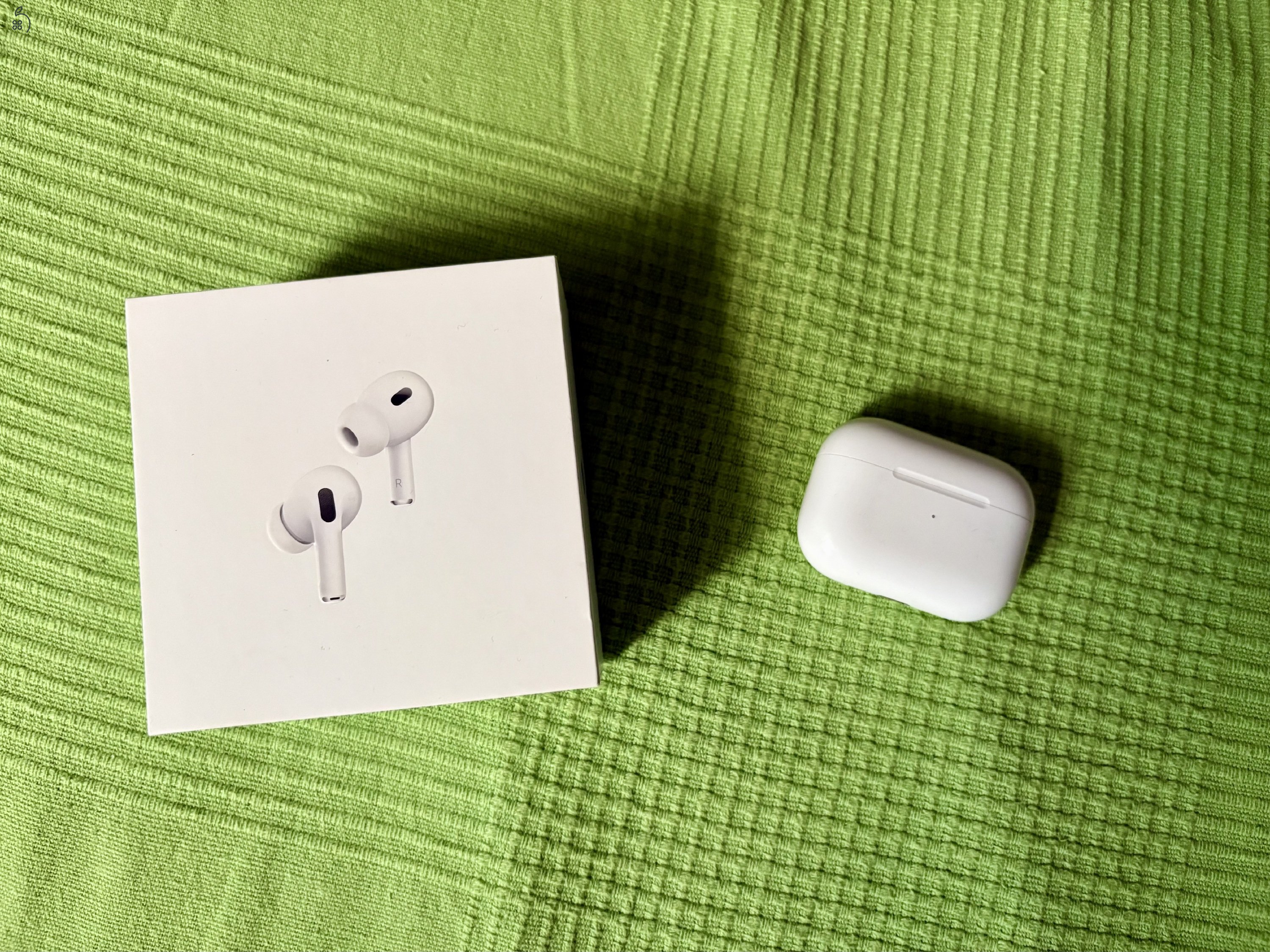 Airpods Pro (2. generáció) Magsafe tokkal (USB-C)