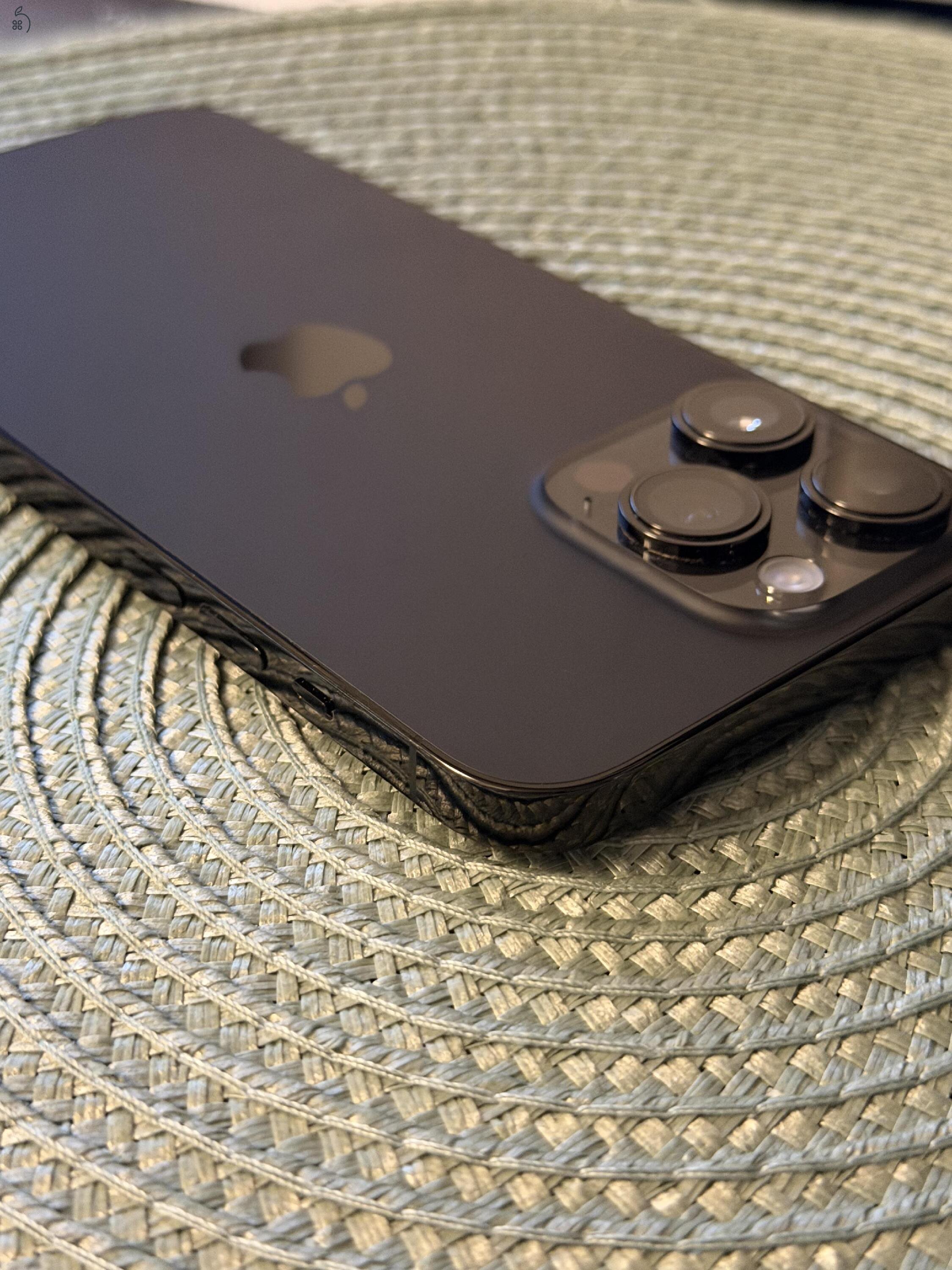 Fekete iPhone 14 pro max 128GB