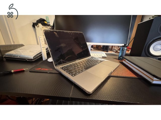 MacBook Pro M1, 13