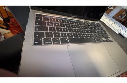 MacBook Pro M1, 13
