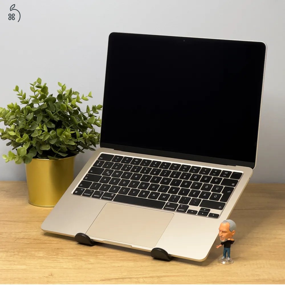 MacSzerez.com - 2022 MacBook Air 13