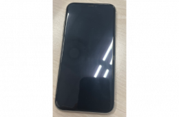 Eladó Apple iPhone 11 64 GB 79% akku, kártyafüggetlen